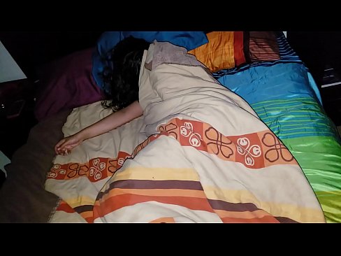 ❤️ Anak tiri memarahi ibu tirinya yang masih muda saat dia tidur. ❤️❌ Super sex pada kami id.fitorganic.top ️❤